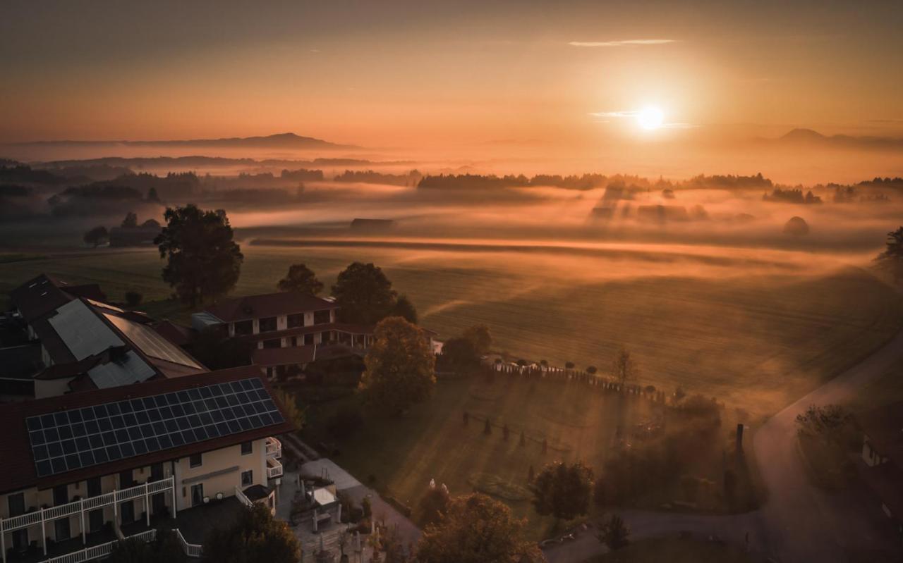 Wellness Natur Resort Gut Edermann Teisendorf Luaran gambar